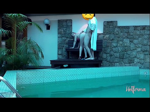 ❤️ Chef inviterer stuepige til poolen, men kunne ikke modstå en hot ❤️❌ Porno at da.rassadakubani.ru ❌️❤